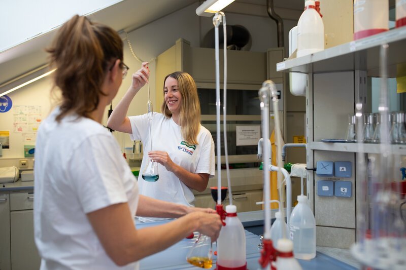 WS 6hGrNKdYA9l07Ml6FH3M